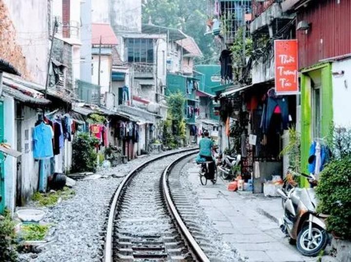 4 kiểu áo sơ mi dìm dáng, xỉn - Cảm hứng video marketing từ Hotspot Matrix